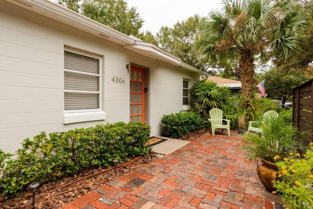 Relax At Renellie Villa Tampa Exterior foto